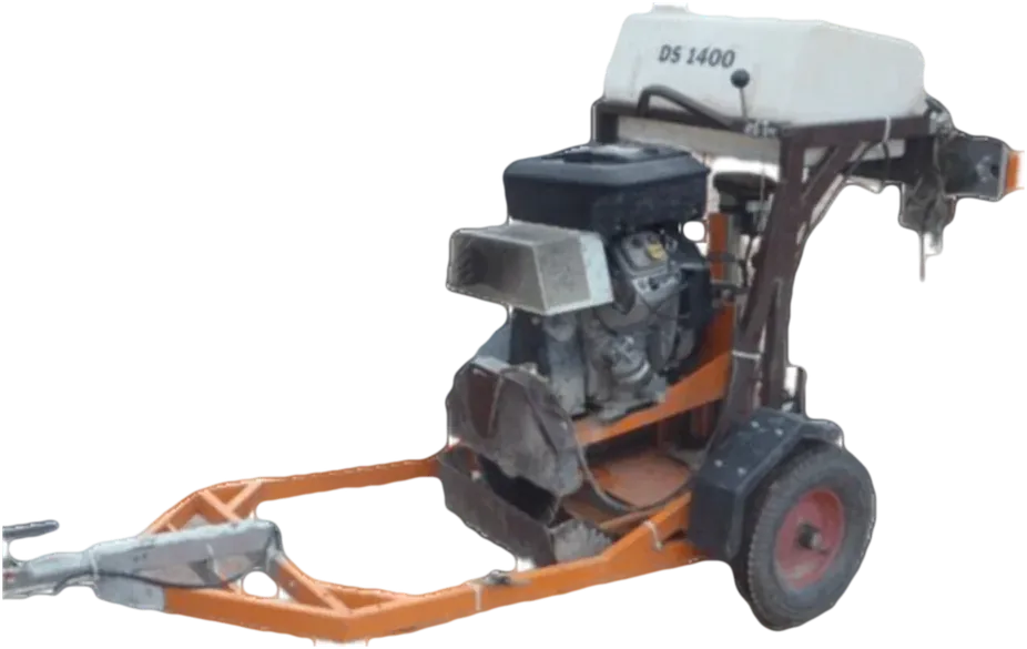 Fahrbare Schachtrahmen-Schneidemaschine DS1400 mit Wassertank, Benzinmotor und Anhängerkupplung